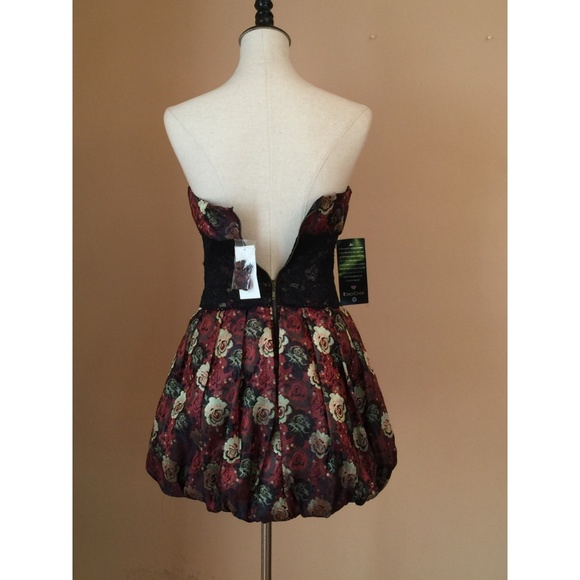 NWT Bebe Giselle Brocade Flower Mini Dress - Picture 6 of 6